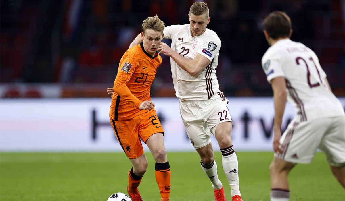 Frenkie de Jong, durante el Países Bajos - Letonia