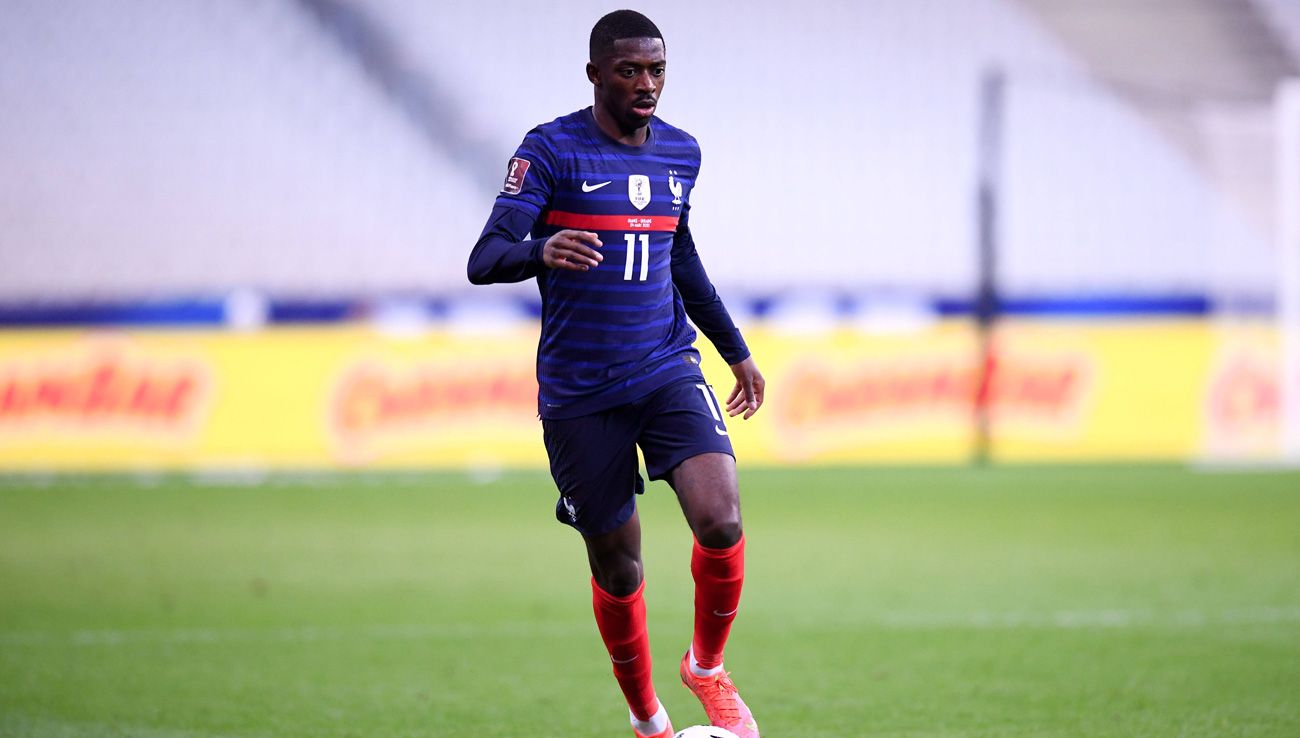 Ousmane Dembélé en un partido con Francia en 2021