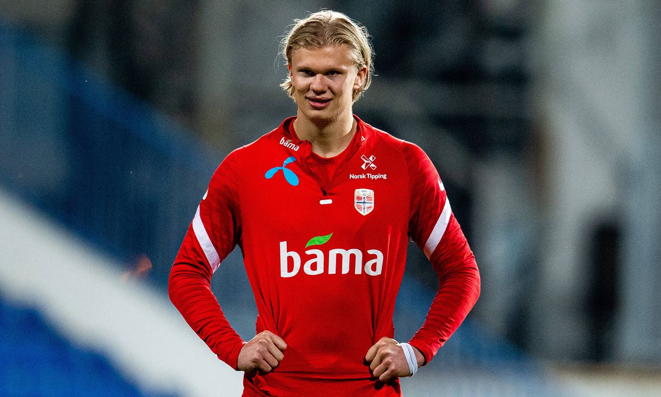 Erling Haaland en un entrenamiento con Noruega