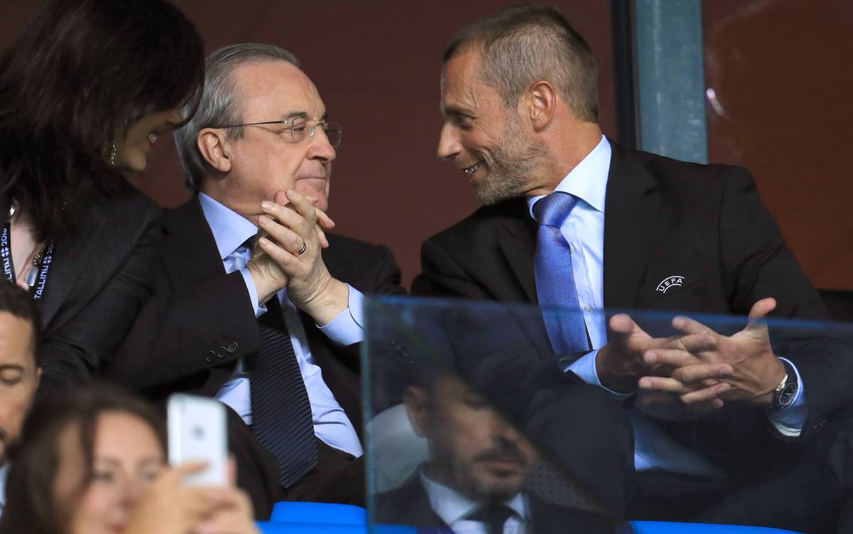 Florentino Pérez, president of the Real Madrid, beside Aleksander Ceferin, president of the UEFA