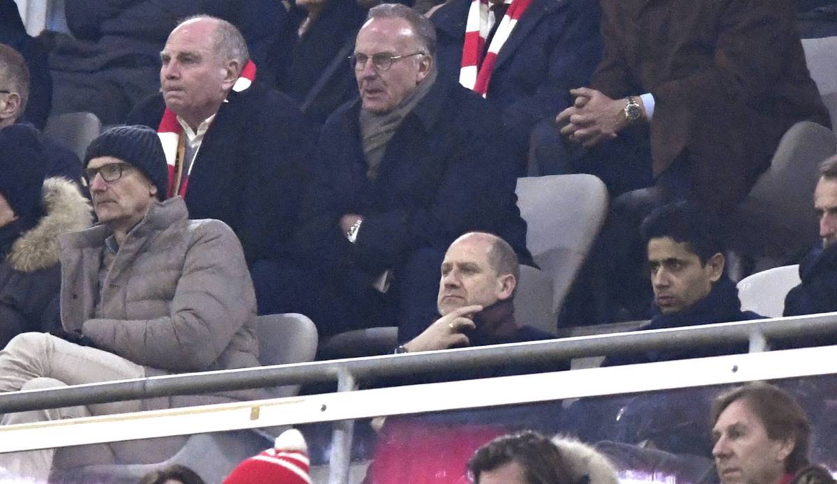 Rummenigge y Al Khelaifi presenciando un partido entre Bayern y PSG
