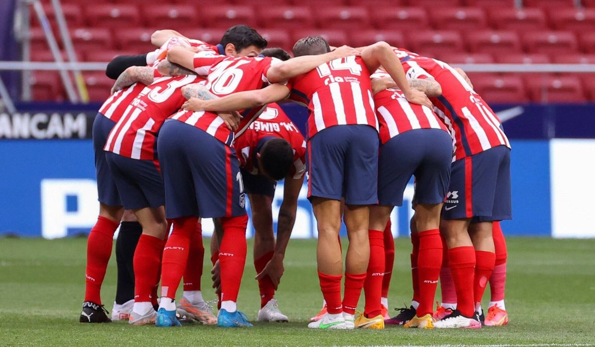 Atlético de Madrid players, before the game against Huesca