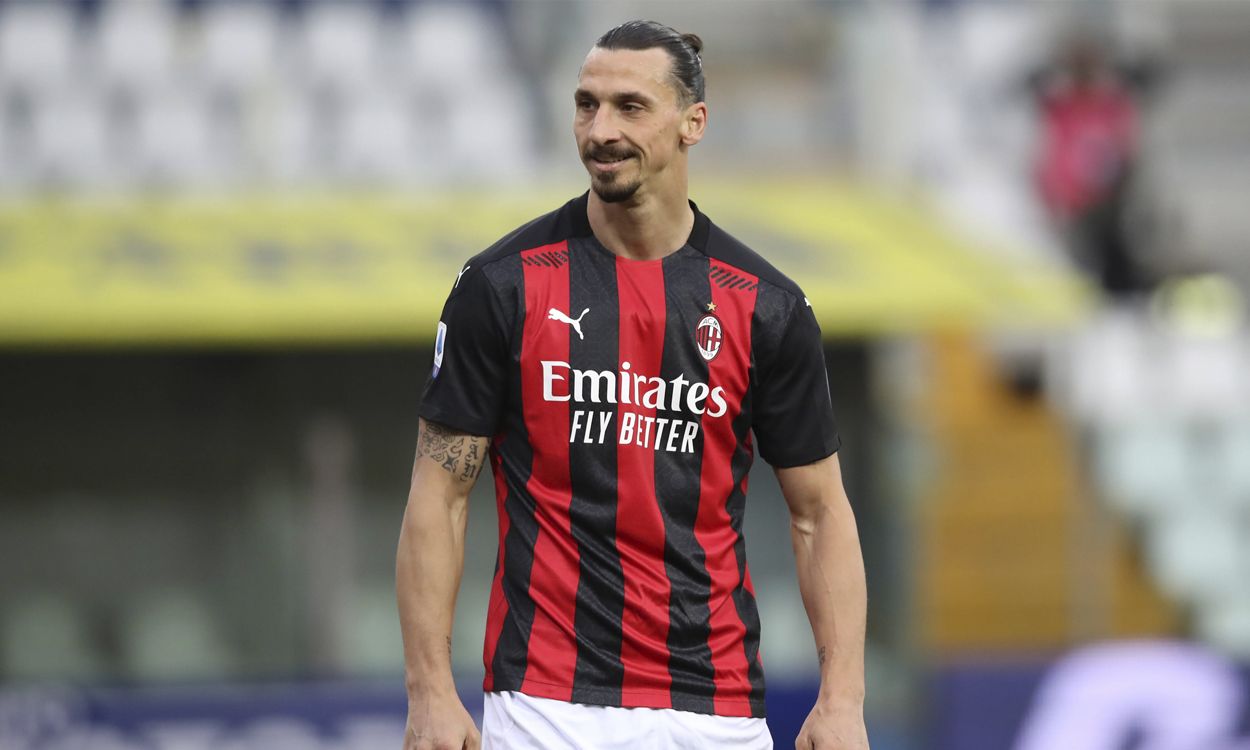 Zlatan A year more with the Milan