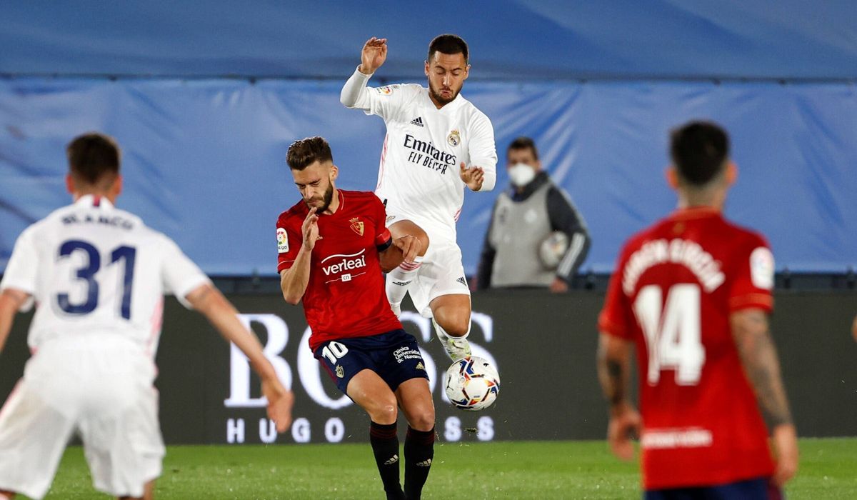 Eden Hazard, en una jugada durante el Madrid-Osasuna de LaLiga
