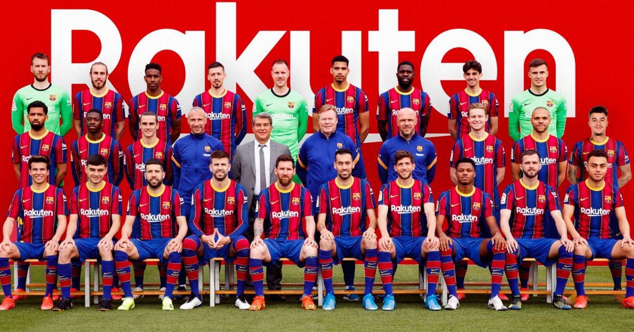 Joan Laporta y el resto del equipo en la foto oficial / Foto: Twitter Oficial FCB