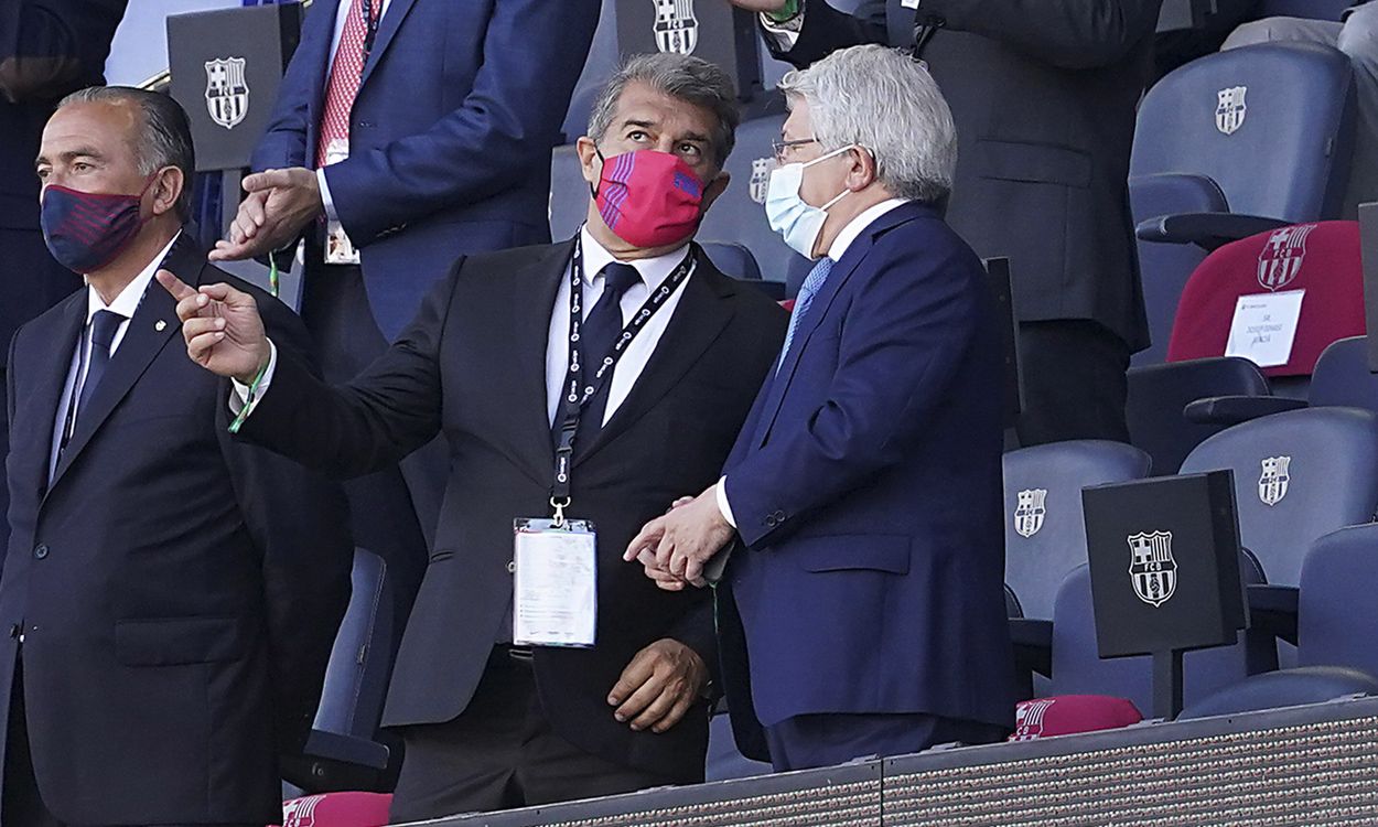 Joan Laporta and Enrique Cerezo, together in the loge of the Camp Nou