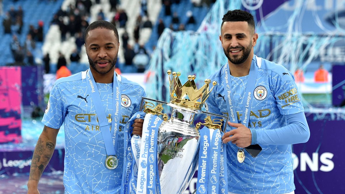 Sterling y Mahrez, jugadores del Manchester City