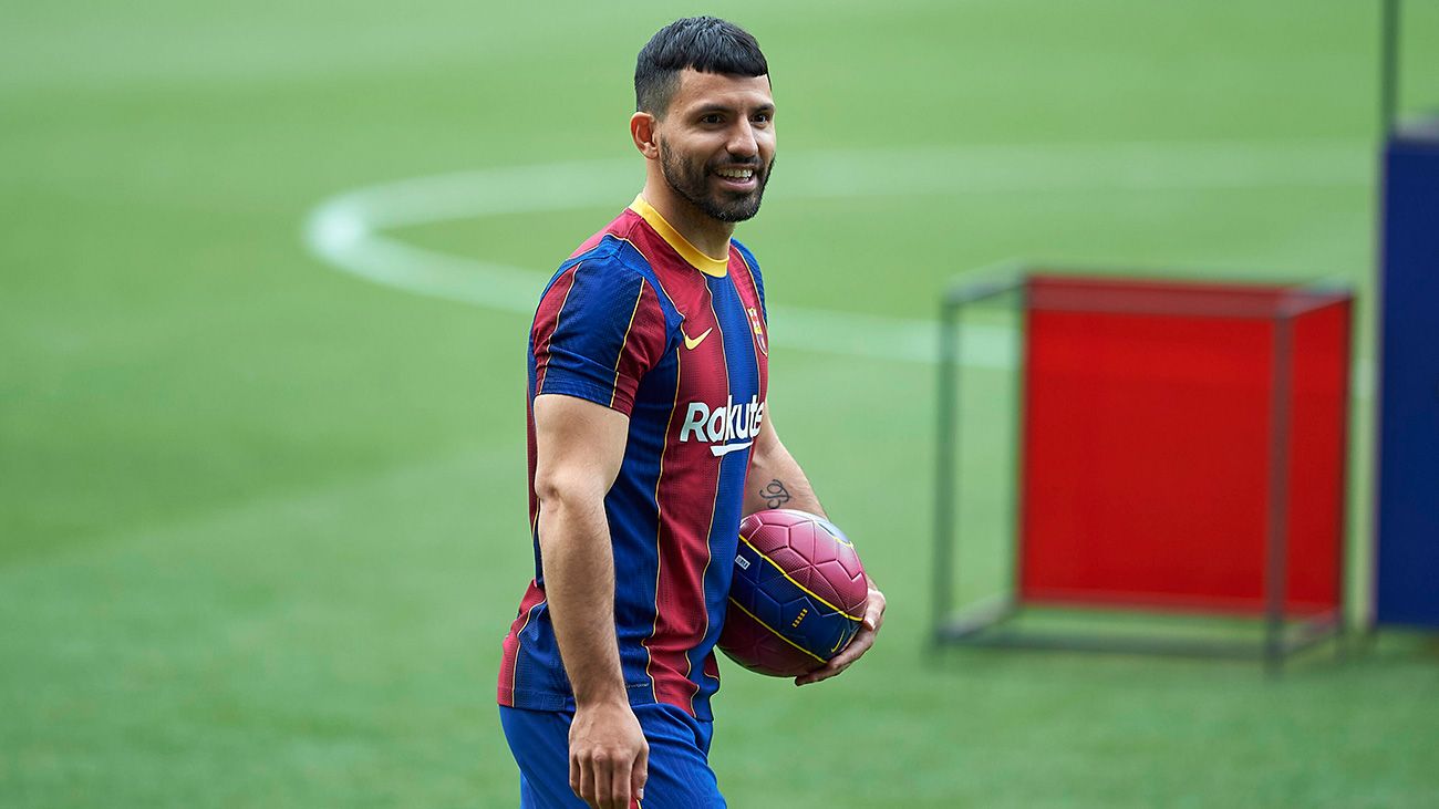 El Kun Agüero, durante su presentación con el FC Barcelona