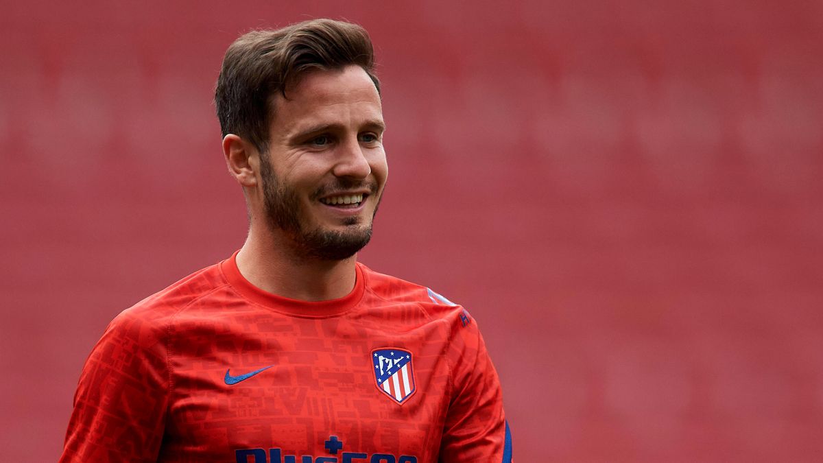 Saúl Ñíguez, en un calentamiento con el Atlético de Madrid