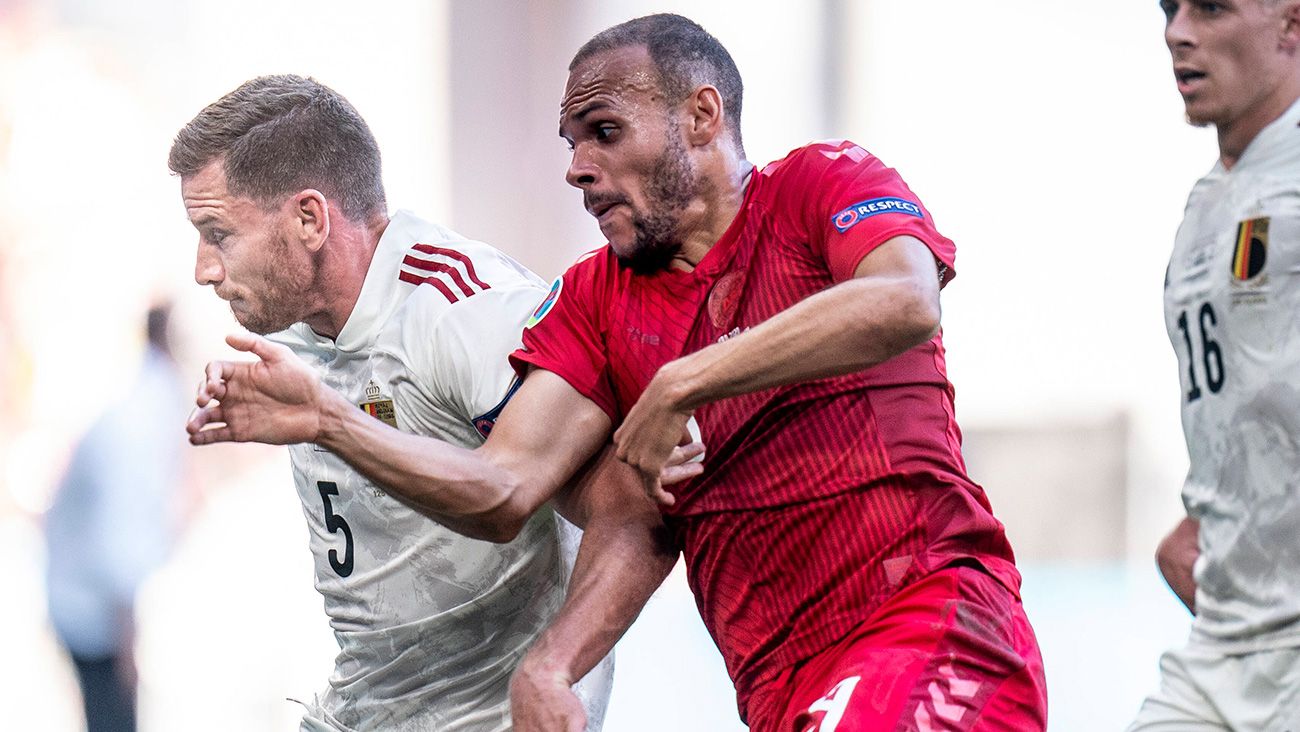 Martin Braithwaite en el partido de Dinamarca ante Bélgica