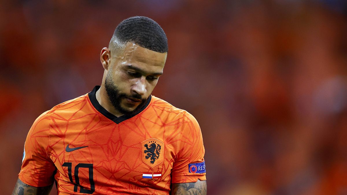 Memphis Depay, en un partido con Holanda