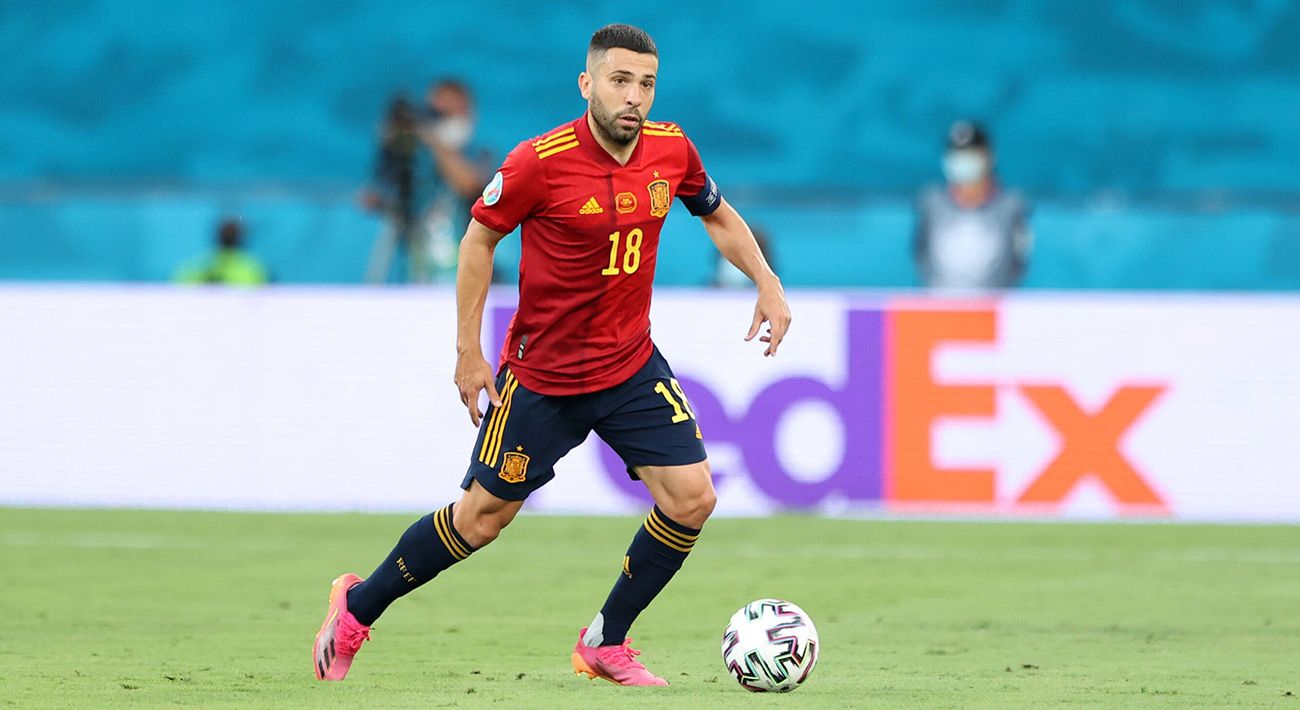 Jordi Alba en un partido con España