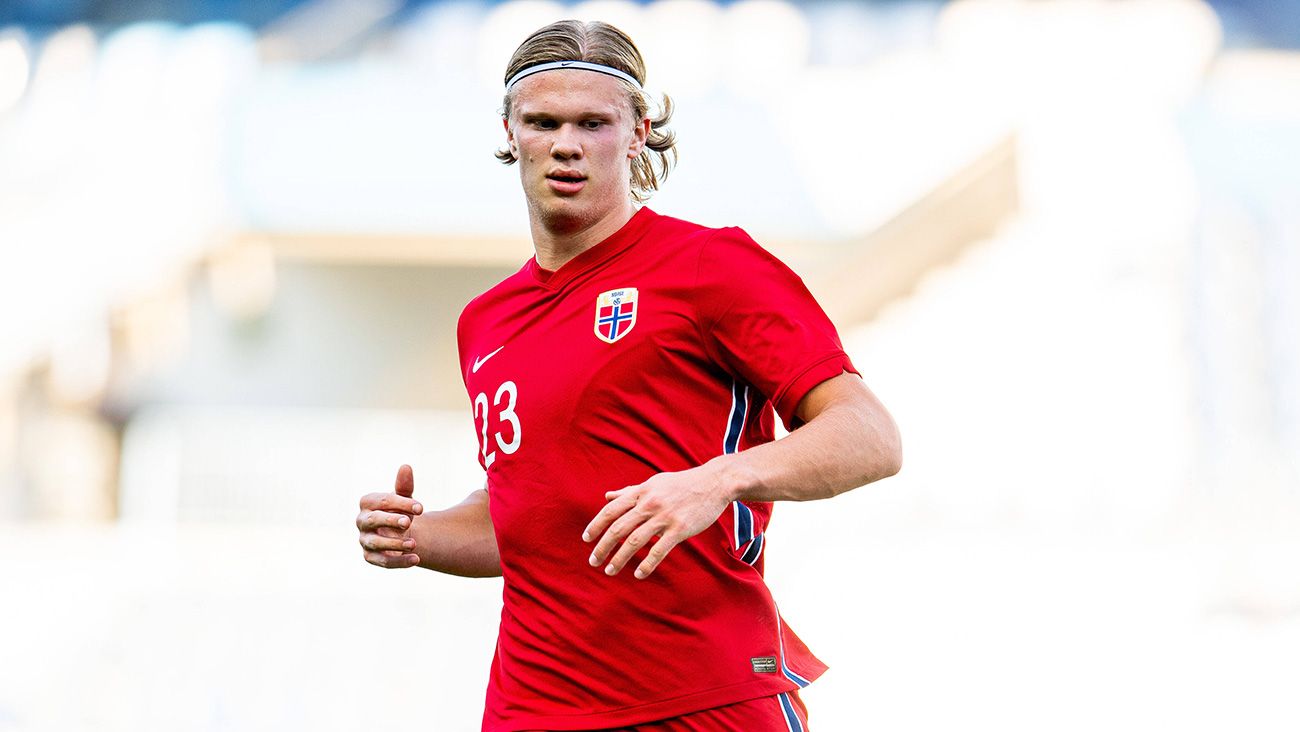 Haaland en un partido con Noruega