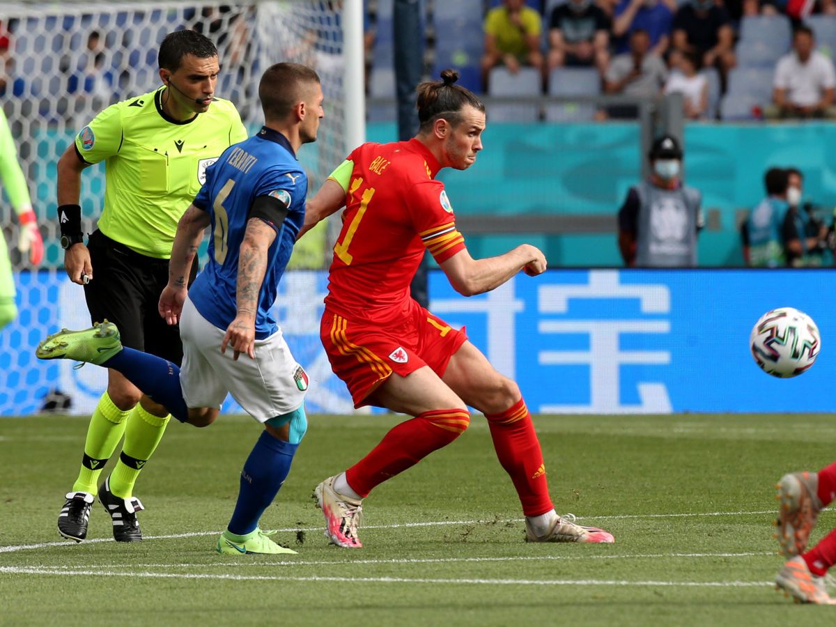 Gareth Bale en un partido de su seleccion