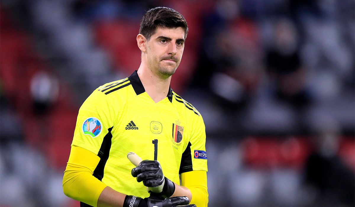 Thibaut Courtois en un partido con Bélgica