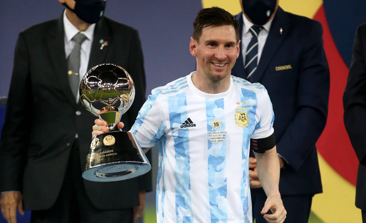 Lionel Messi, galardonado como el mejor jugador de la Copa América 2021
