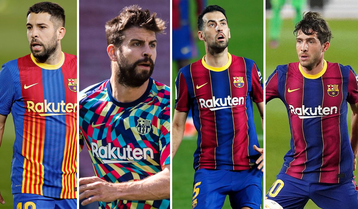 De izquierda a derecha: Jordi Alba, Gerard Piqué, Sergio Busquets y Sergi Roberto, jugadores del Barça