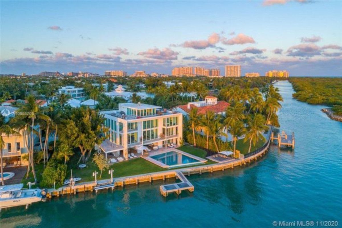 The mansion is in the south of Miami / photo: @alpiedeldeporte