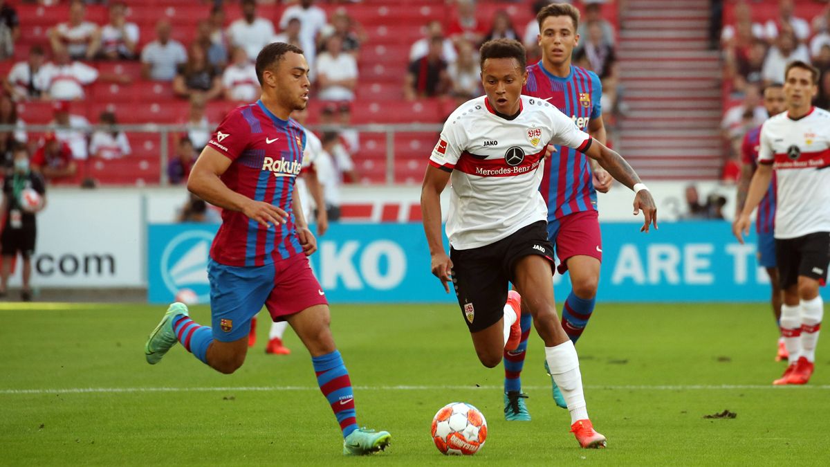 Sergiño Dest, en el Stuttgart-Barça