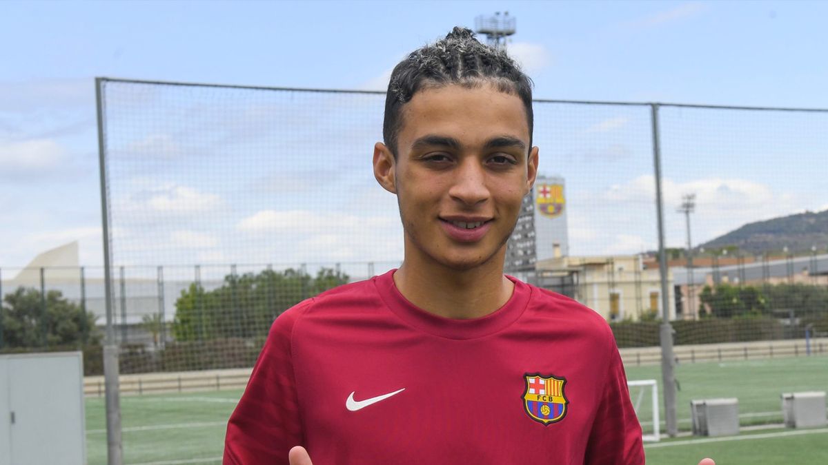 Kays Ruiz, durante un entrenamiento con el Barça B (Imagen: @FCBarcelonaB en Twitter)