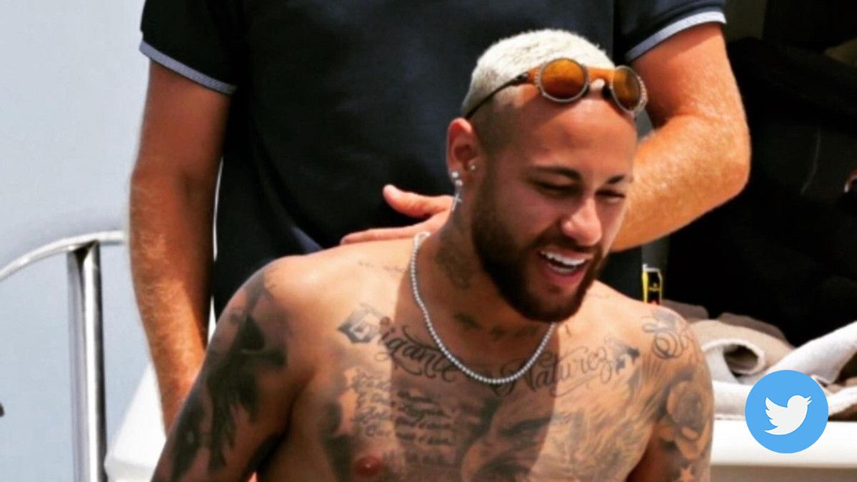 En redes sociales se vieron muchos comentarios respecto al físico de Neymar / foto: @as_tomasroncero