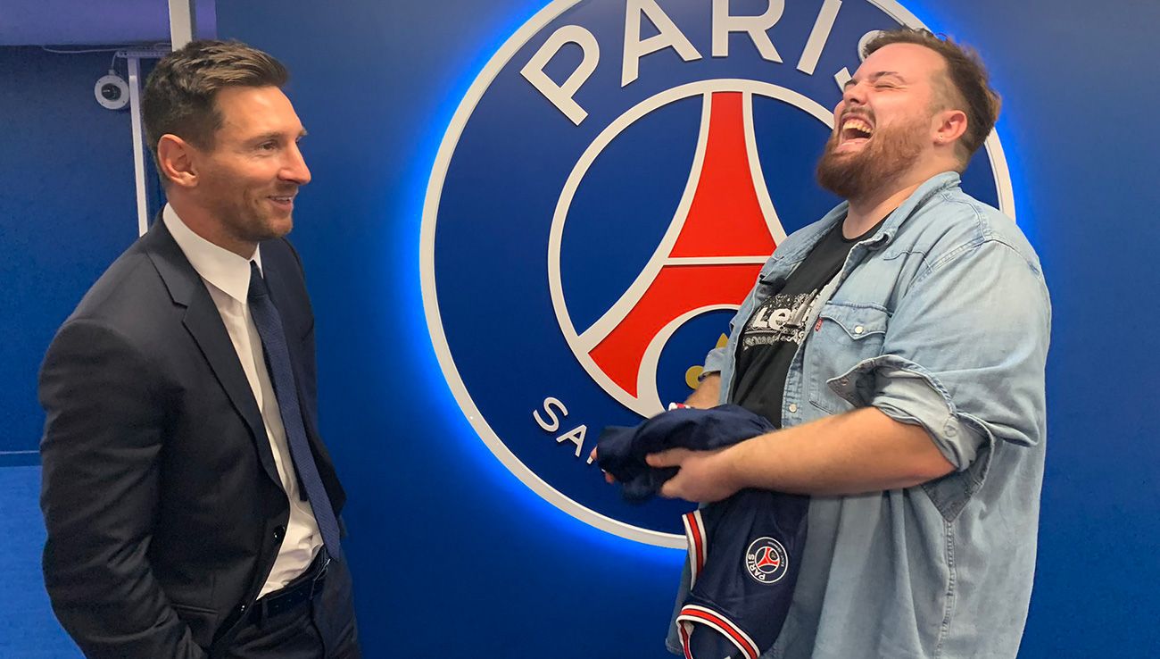 Messi e Ibai Llanos en su encuentro en París / Imagen: Twitter Oficial PSG