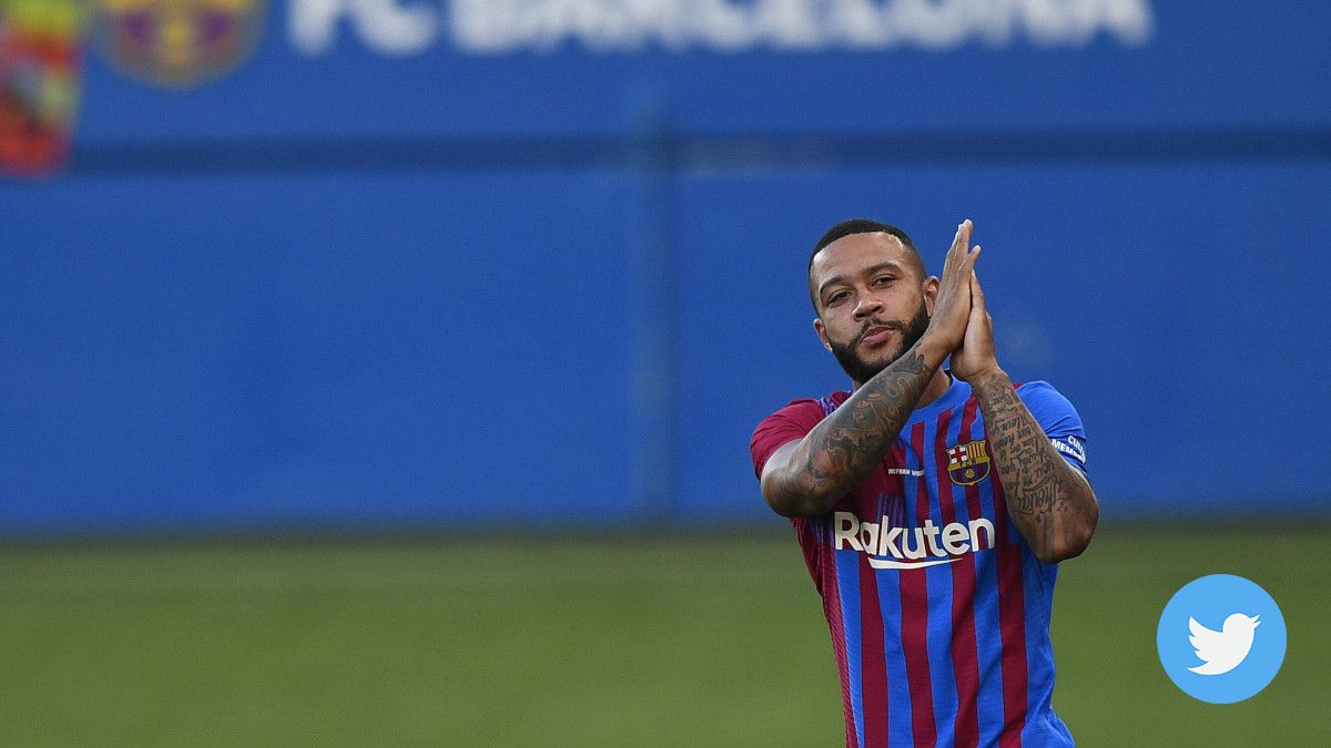 Depay posteo un mensaje esperanzador en Twitter que recibió una respuesta de Piqué