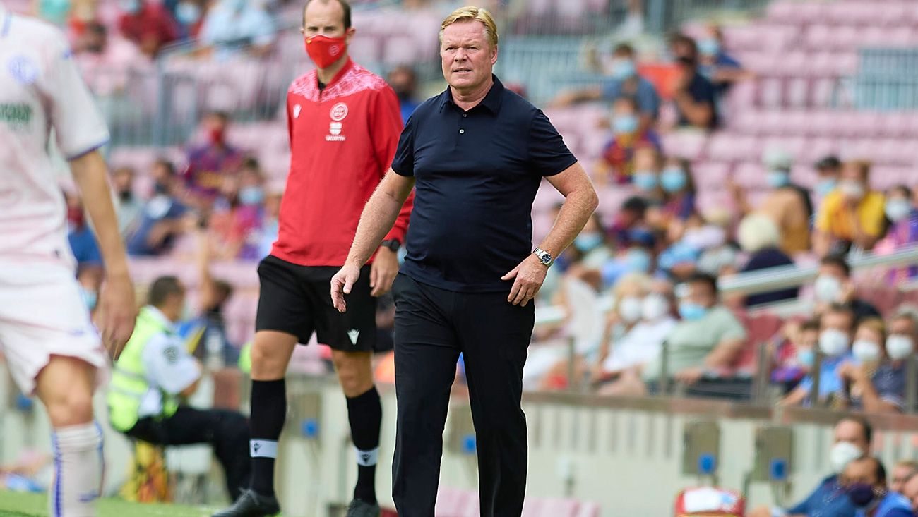 Ronald Koeman en un partido de Liga