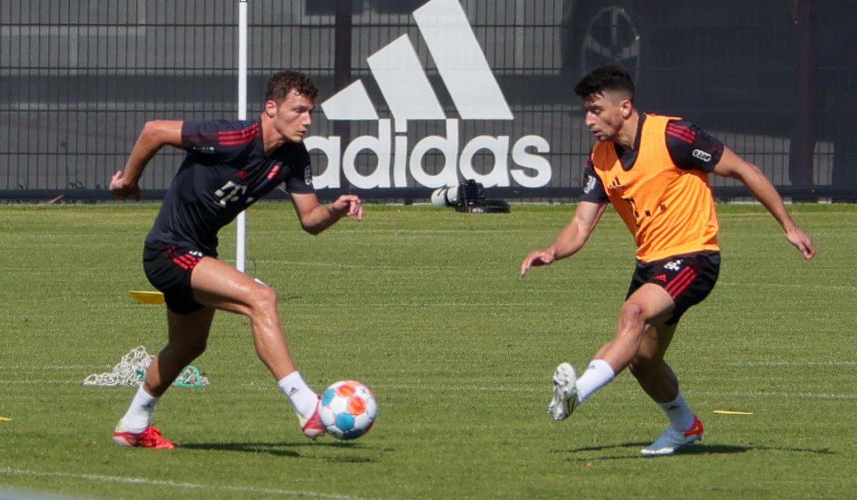 Marc Rock training with the Bayern Munich