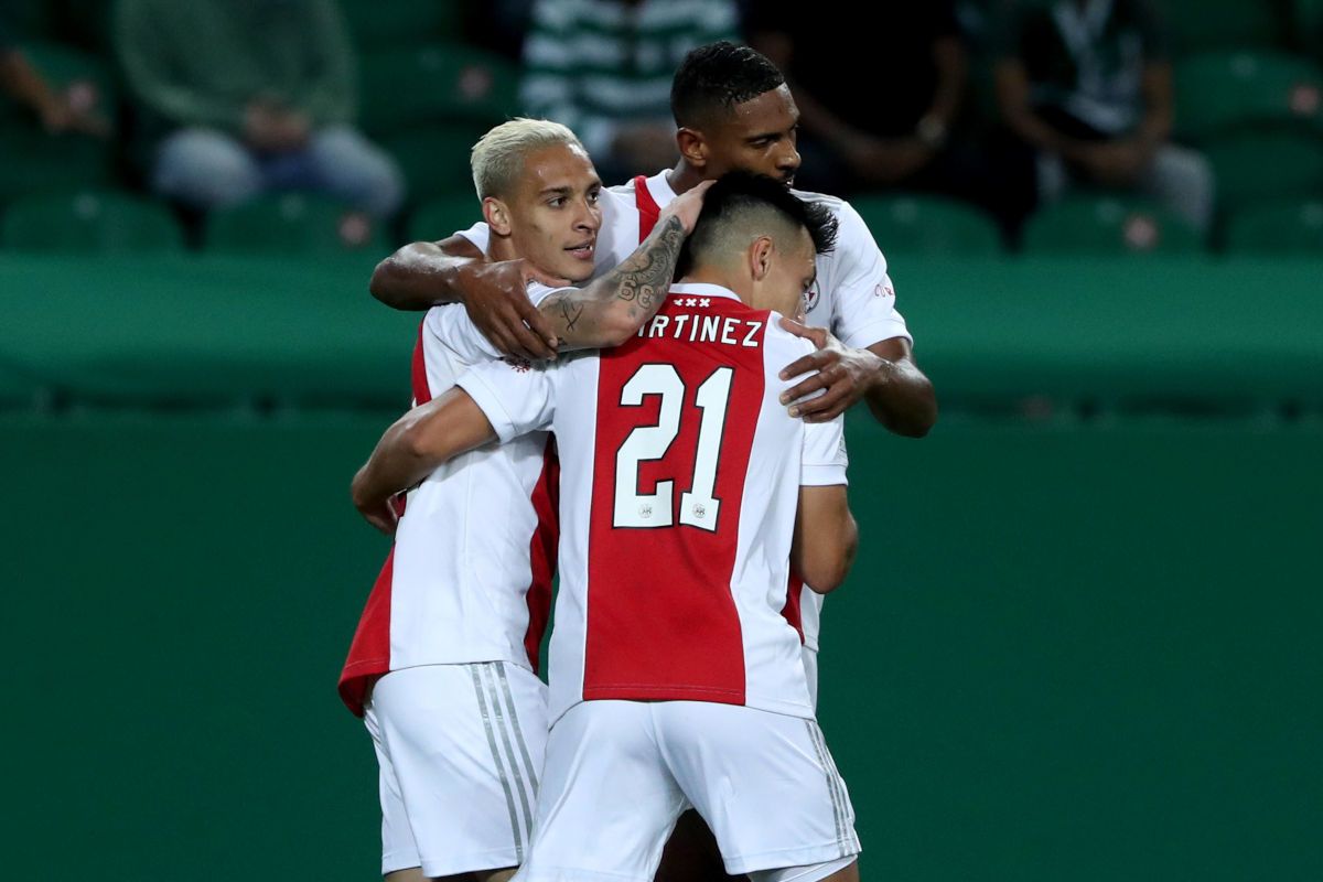 The Ajax defeated to the Sporting 1 5 in his debut of the UEFA Champions League