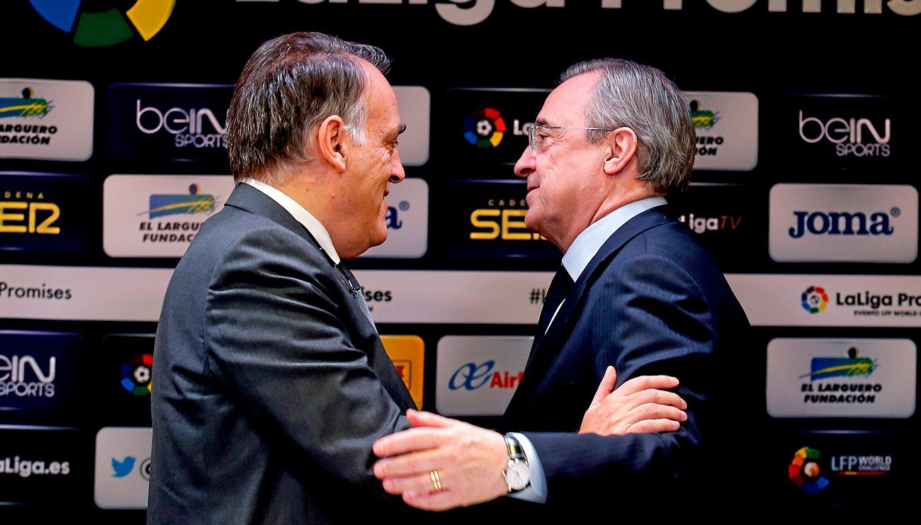 Tebas y Florentino Pérez se saludan