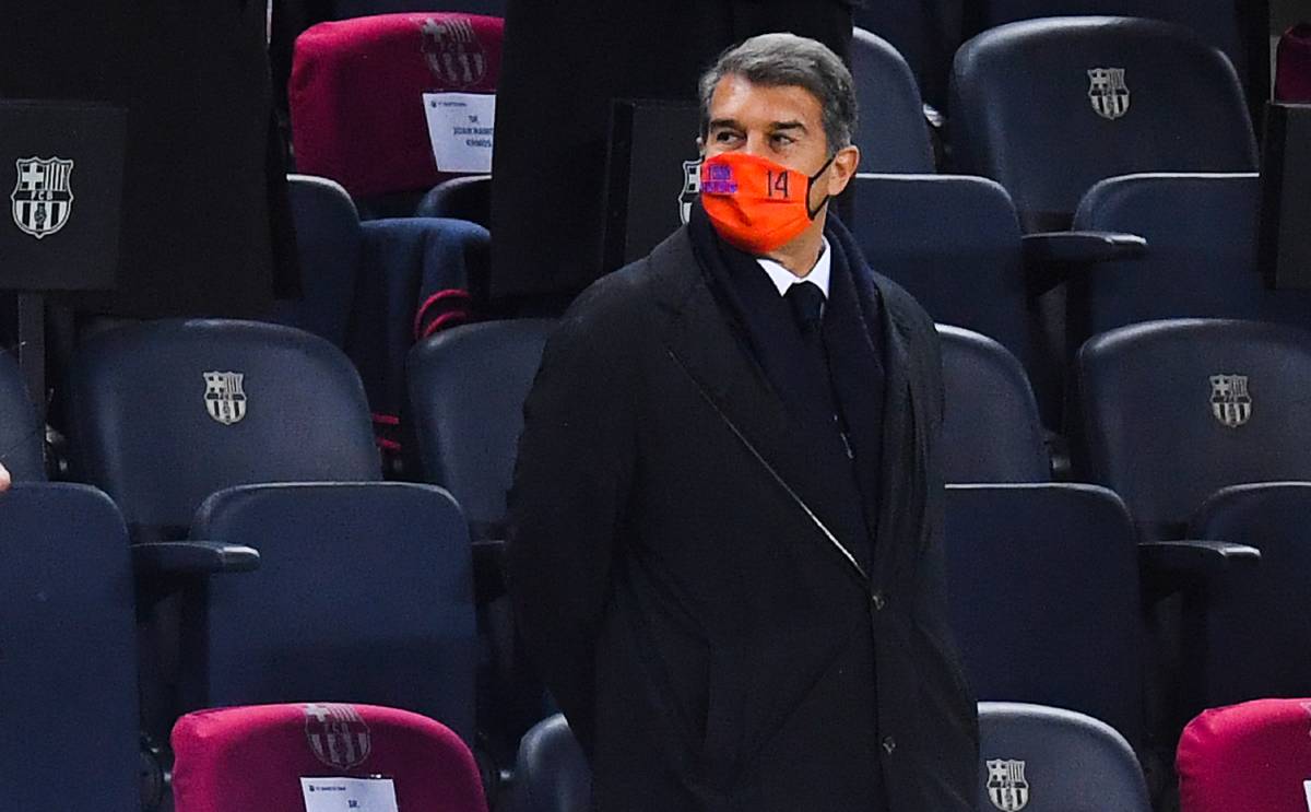 Joan Laporta, en el palco de honor del Camp Nou