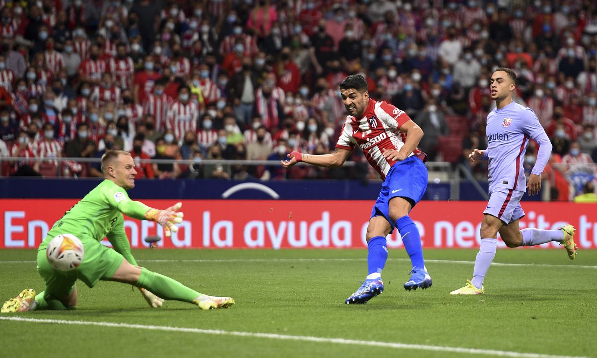 Suárez marks the second