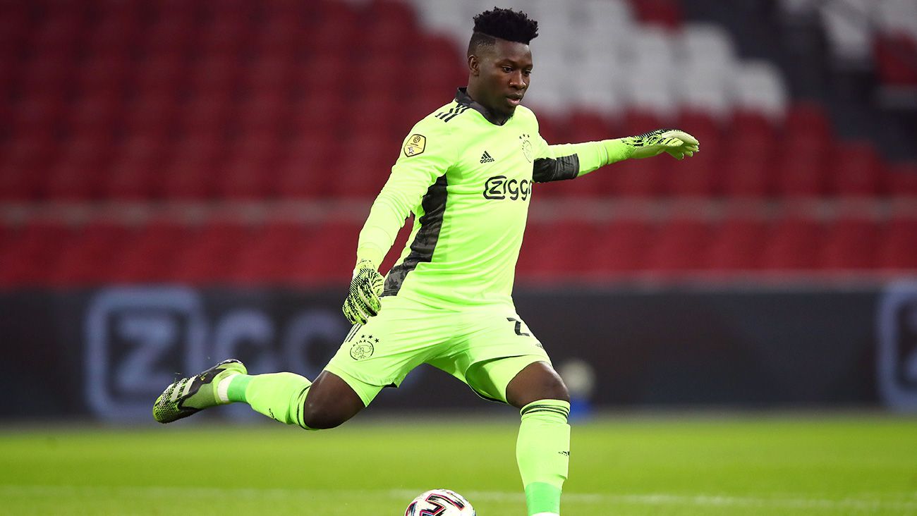 André Onana takes out of door