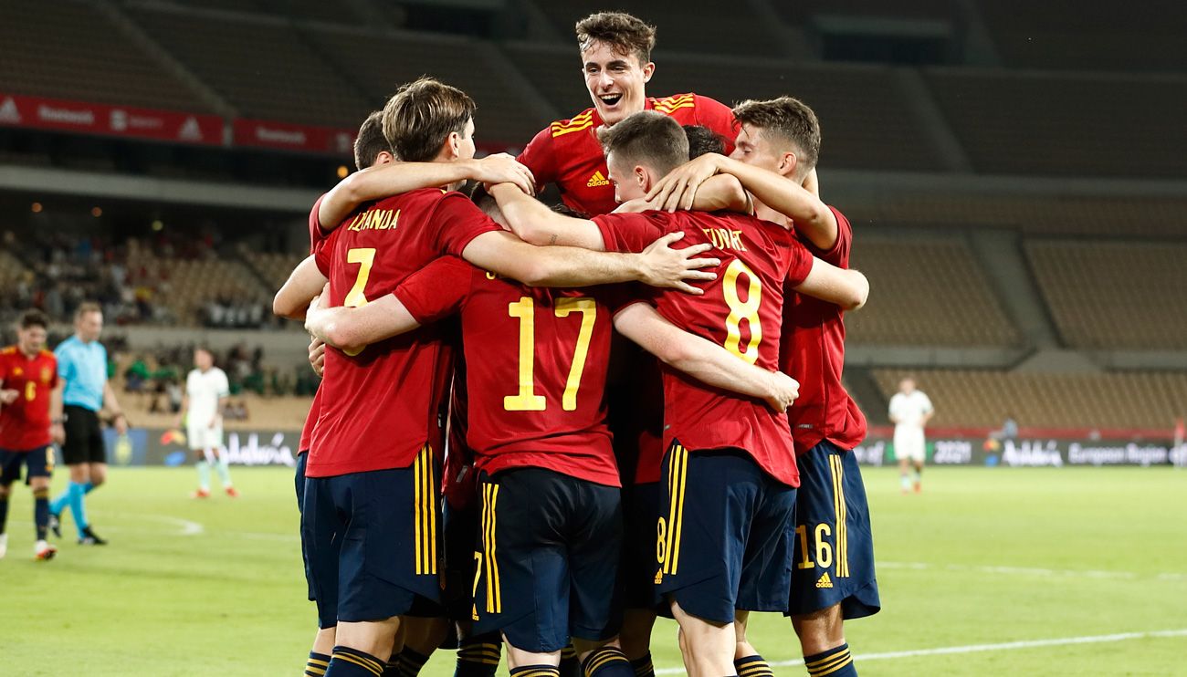 The players of Spain Sub-21 celebrate a goal / Image: Twitter Official Spanish Selection