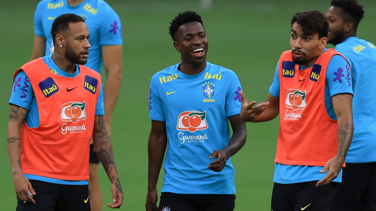 Neymar, Vinicius Jr y Paquetá, durante un entrenamiento con Brasil
