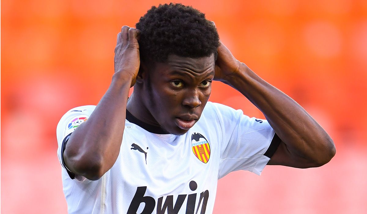 Yunus Musah During a party with Valencia Cf