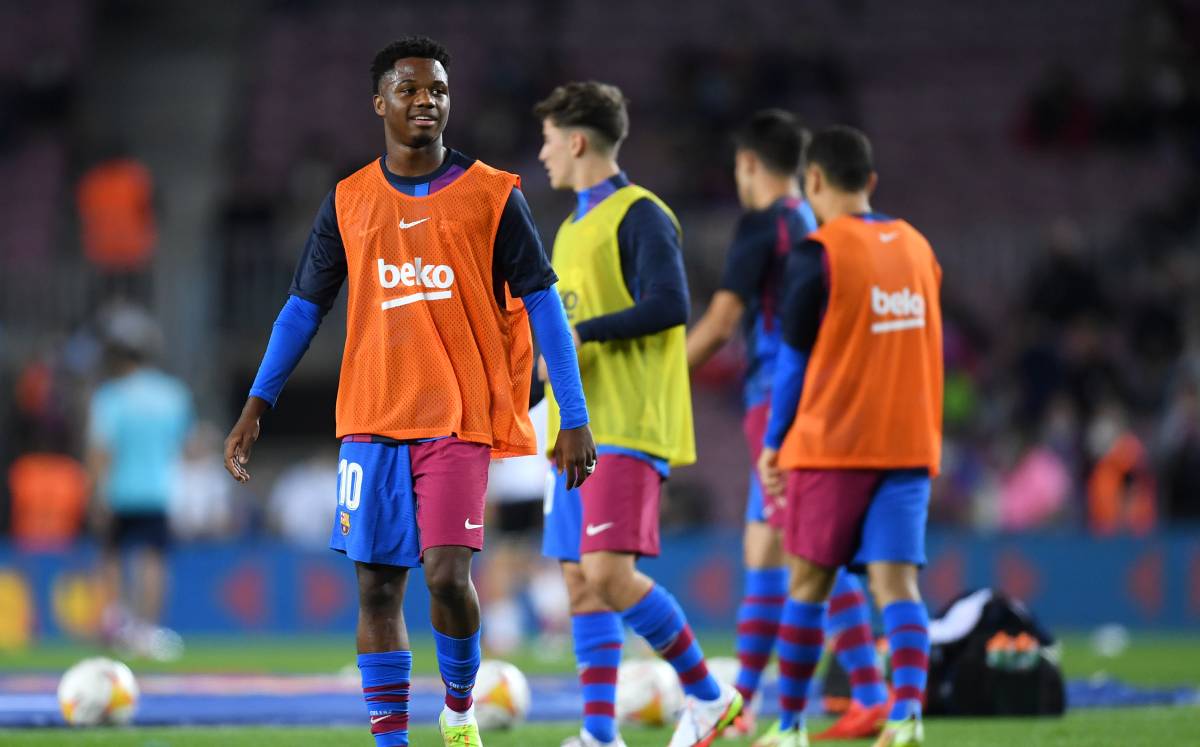 Ansu Fati Heats with the FC Barcelona