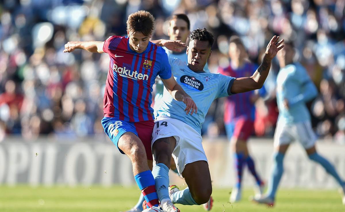 Nico González during the Celtic-Barça (3-3)