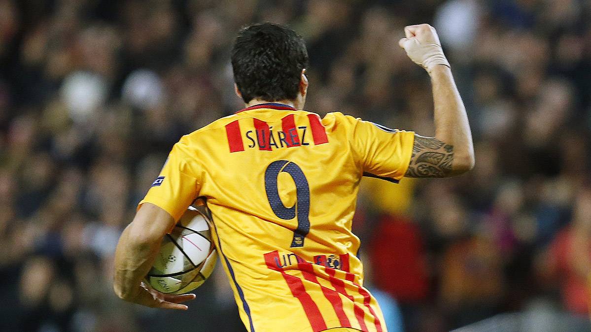 Luis Suárez, celebrando uno de los goles contra el Atlético