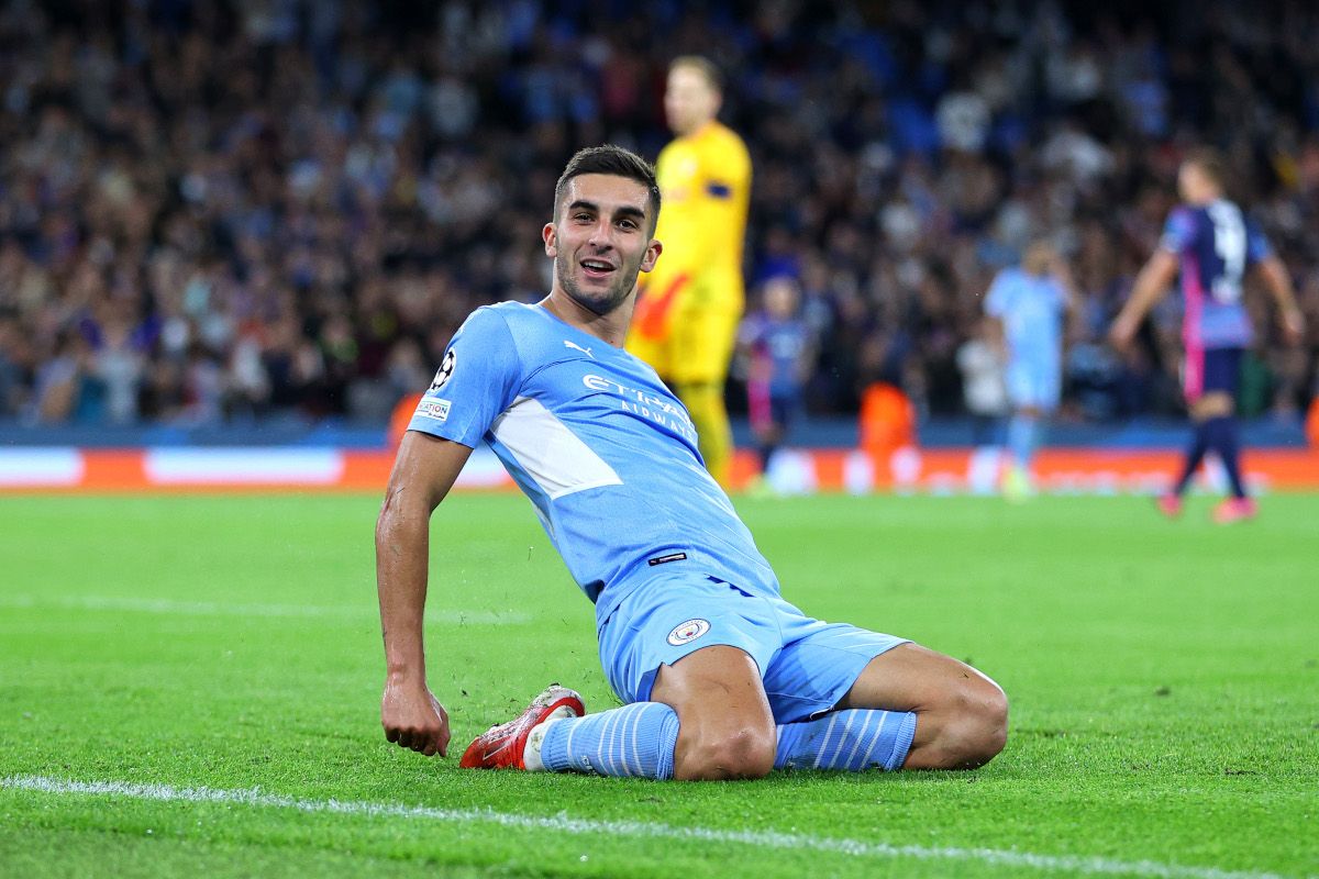 Ferran Torres, celebrando un gol con el City