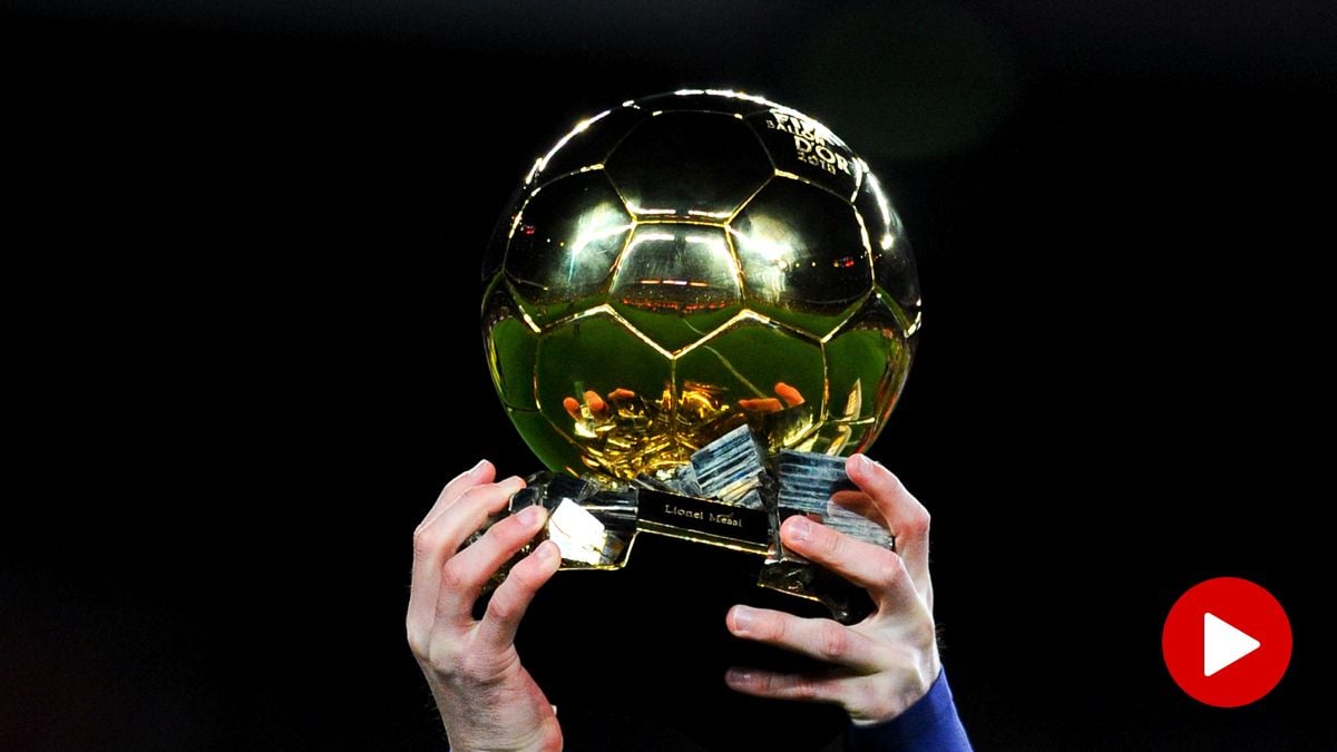 Balón de Oro, galardón que premia al mejor jugador del fútbol