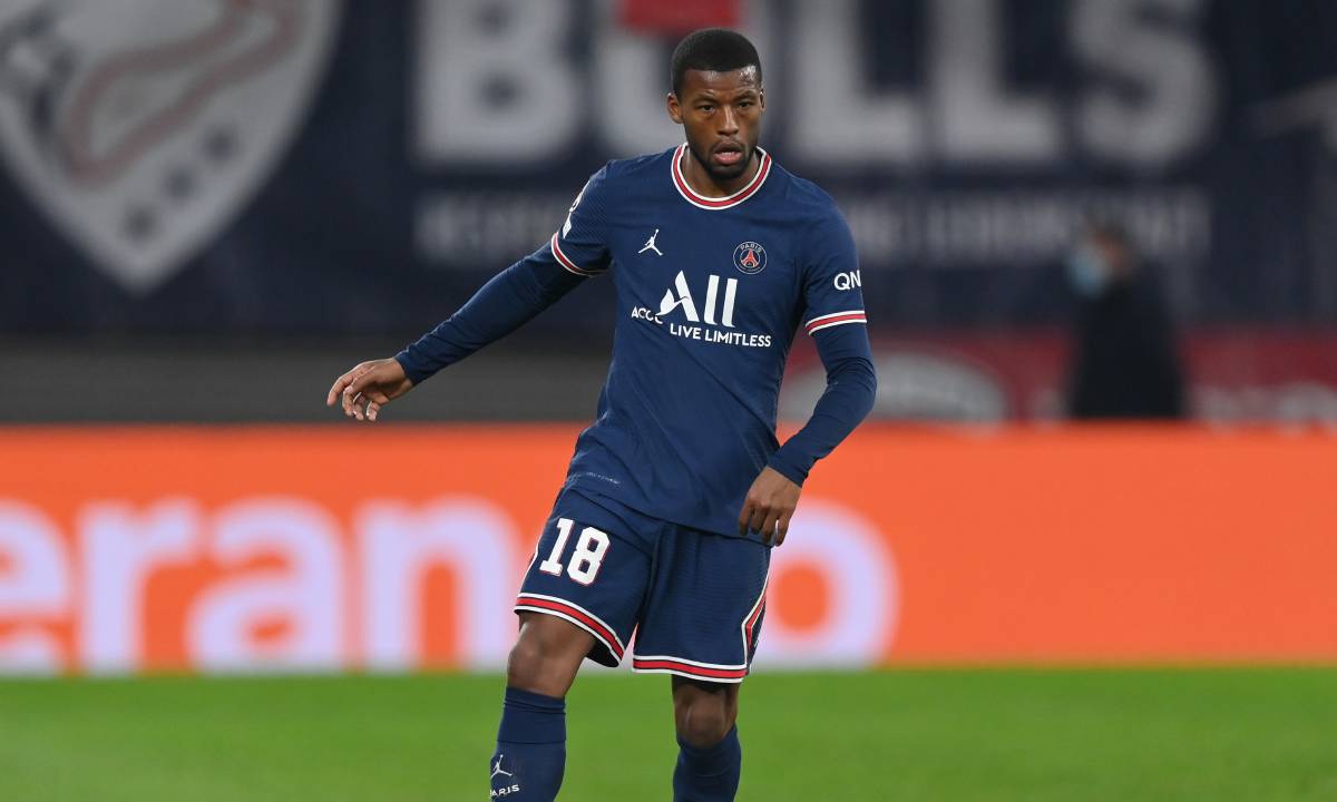 Wijnaldum, in a party of the PSG
