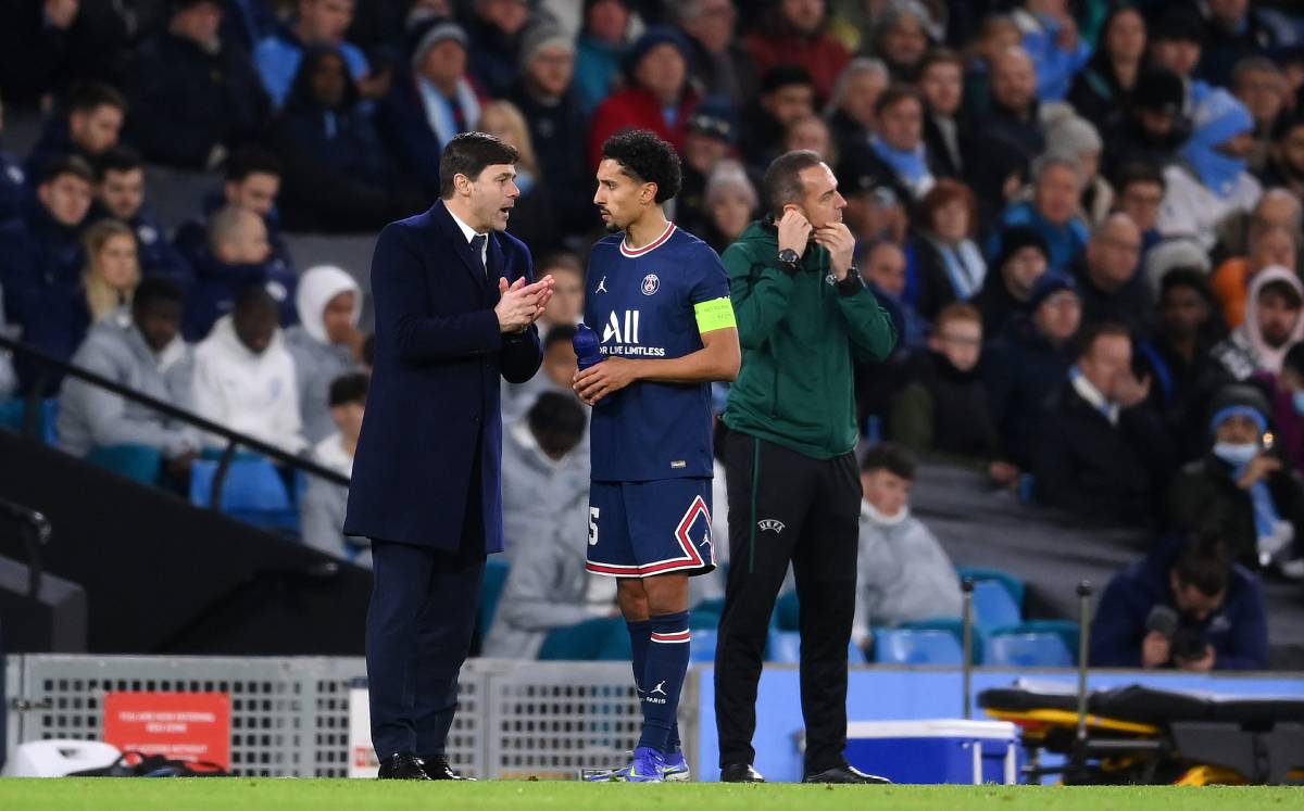 Pochettino Gives instructions to Marquinhos in the City-PSG