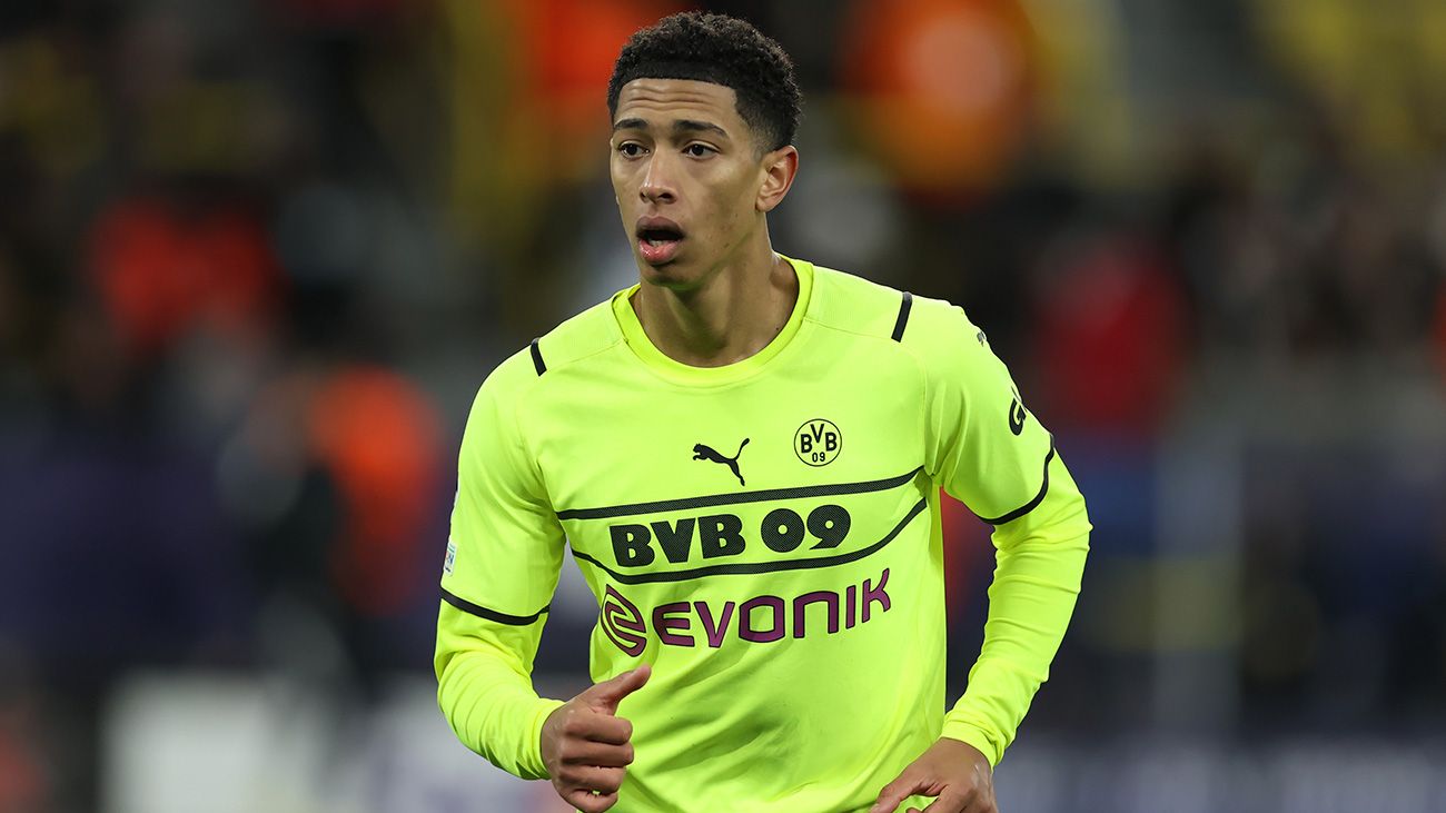 Jude Bellingham en un partido del Borussia