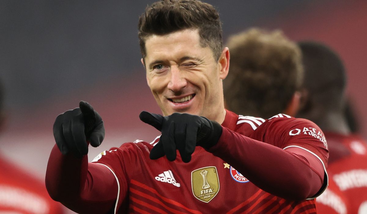 Lewandowski Marked in front of the Wolfsburgo and surpassed another record
