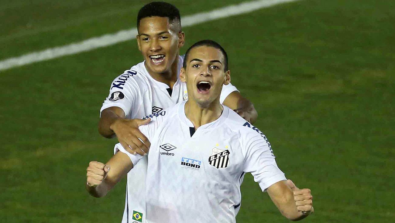 Kaiky celebrating a goal against Deportivo Lara