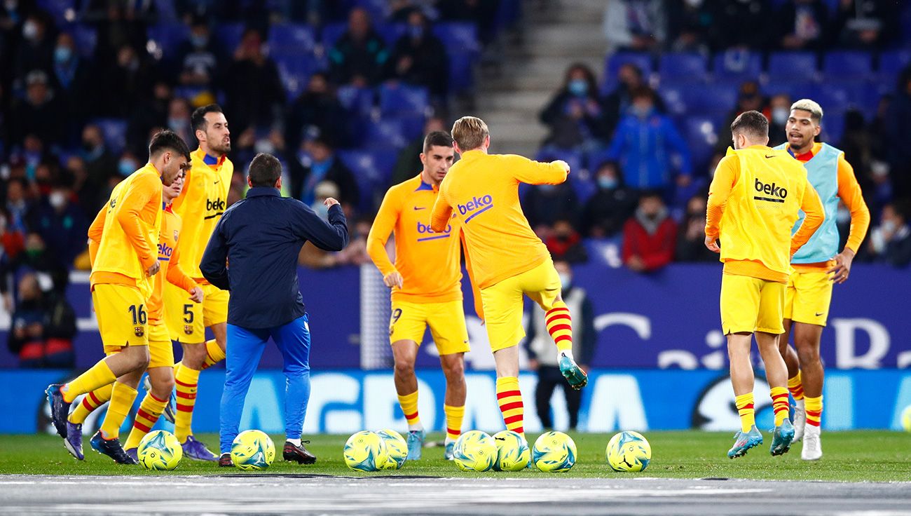 FC Barcelona warming up before the match against Espanyol
