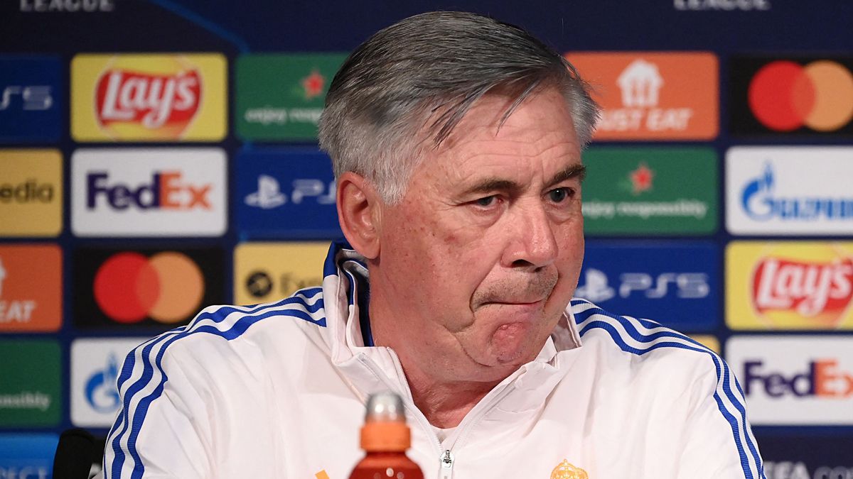 Carlo Ancelotti during a press conference