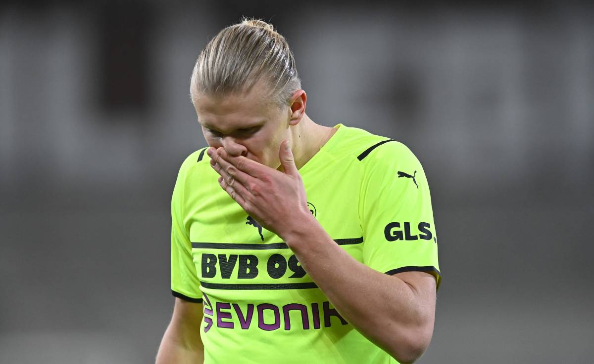 Erling Haaland en un encuentro ante el St. Pauli